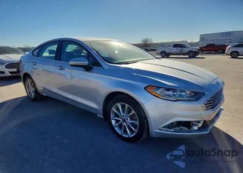 2017 Ford Fusion Se from USA, damaged, VIN 3FA6P0HD7HR123728